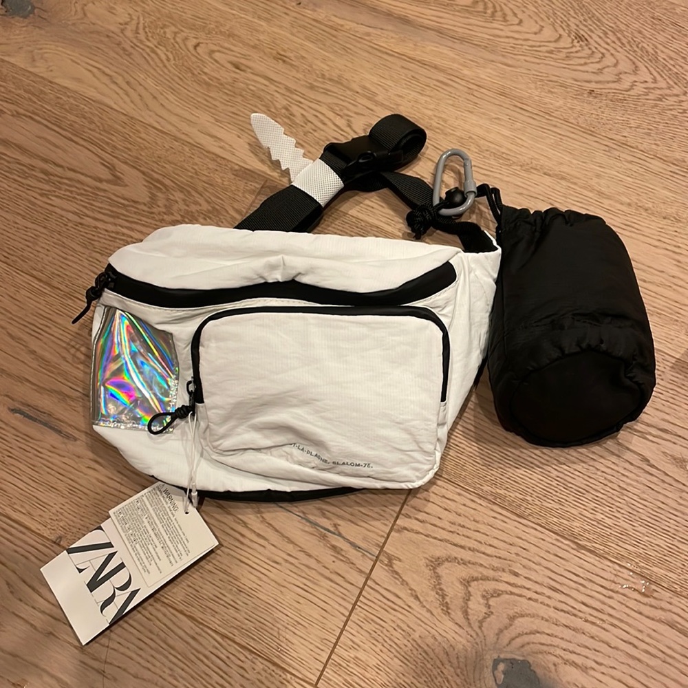 NWT Zara fanny pack (white)